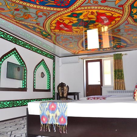 Khiva Tosh Darvoza & Trip Service Екстер'єр фото