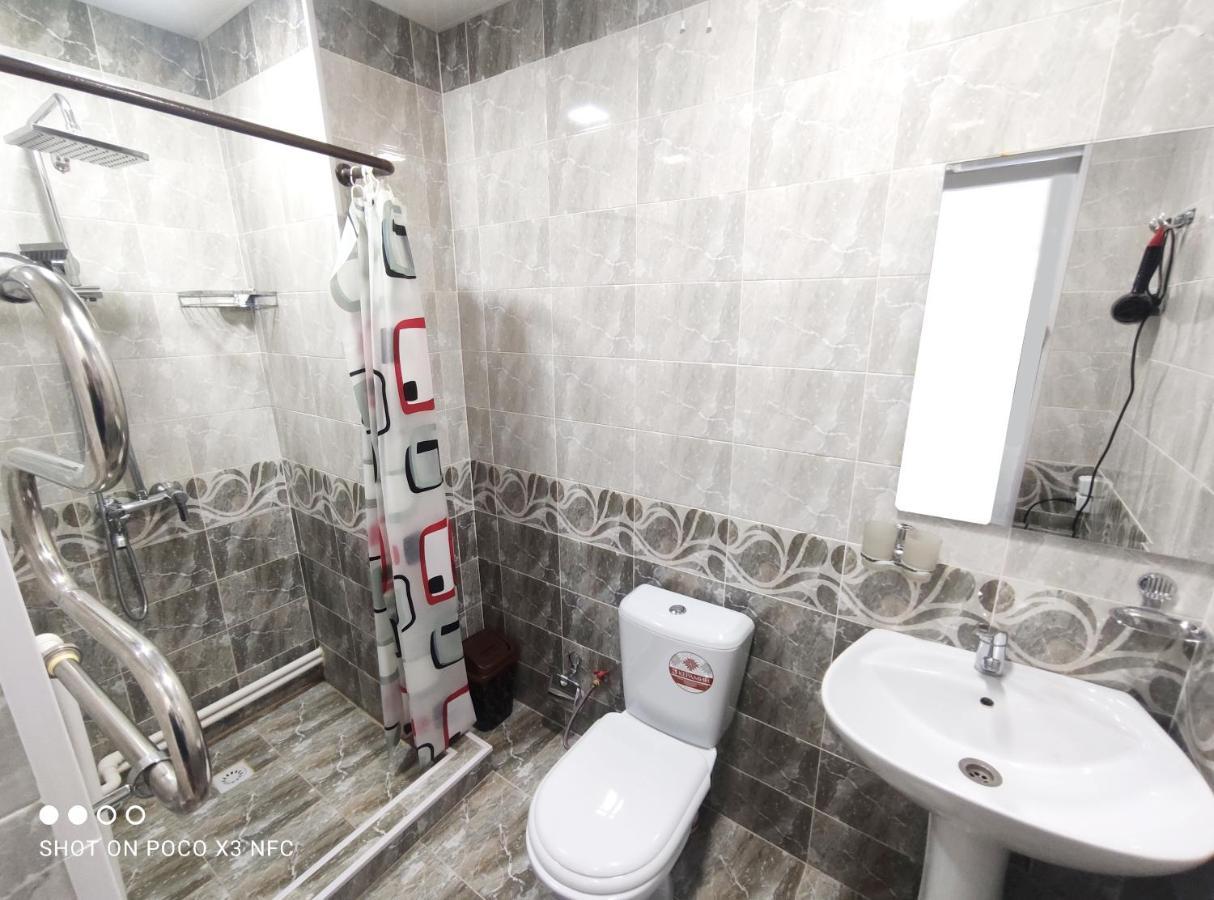 Khiva Tosh Darvoza & Trip Service Екстер'єр фото
